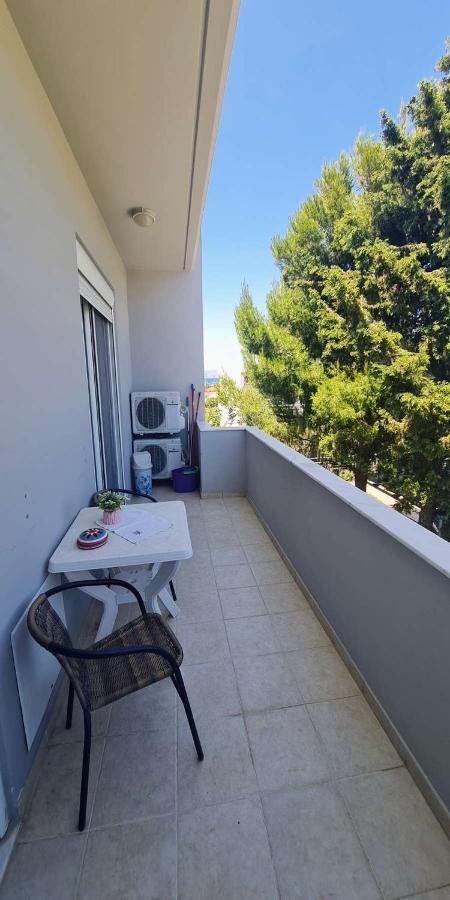 Apartment Retas Up