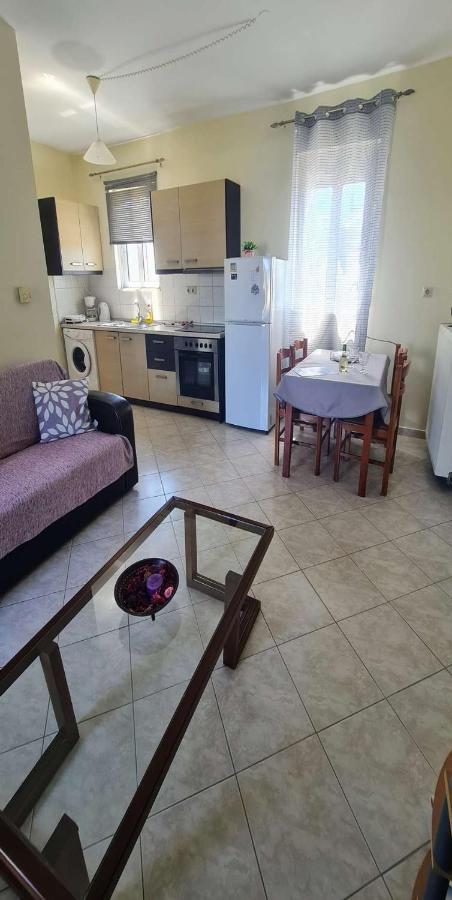 Apartment Retas Up